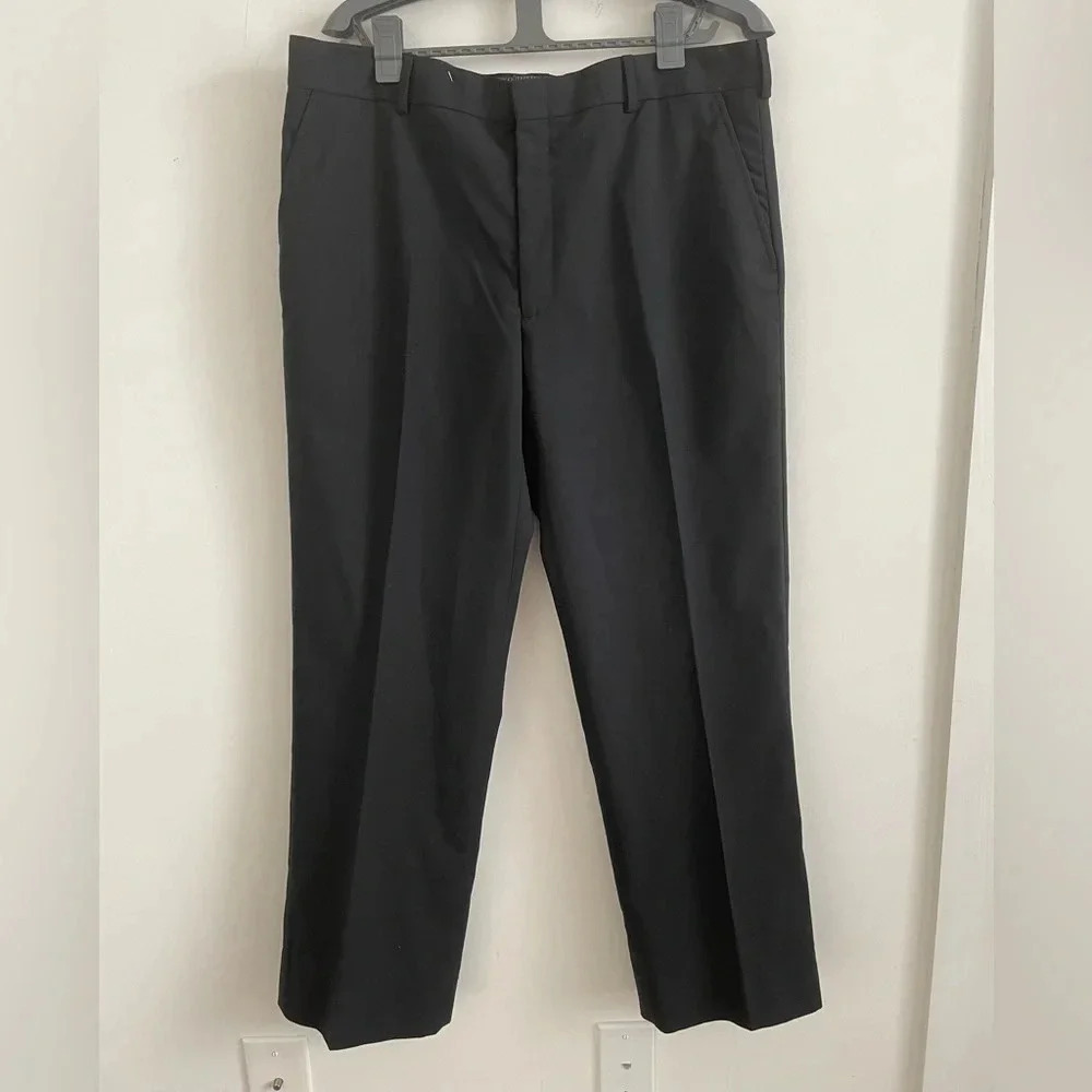 Crew Outfitters men‘s work black pants 37R